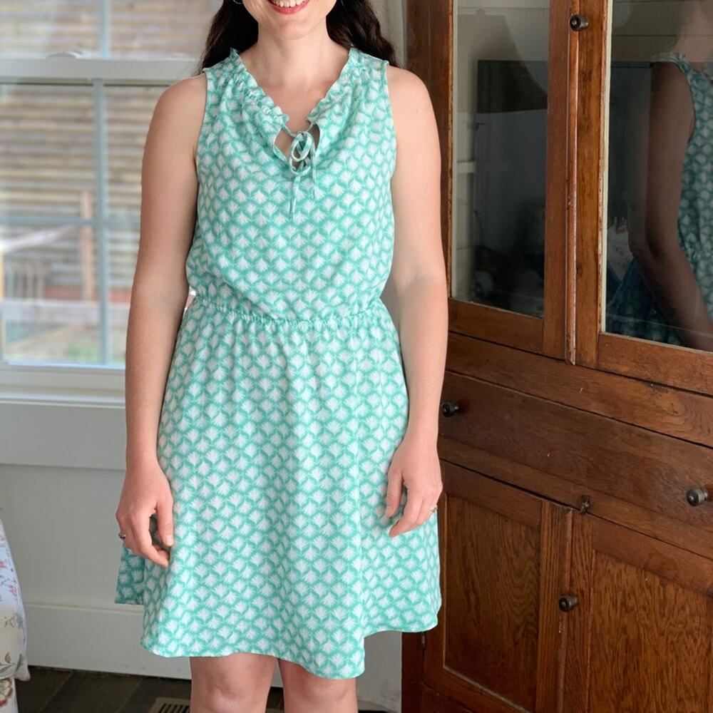 Lauren Conrad Mint Green Pullover Dress, Size XS